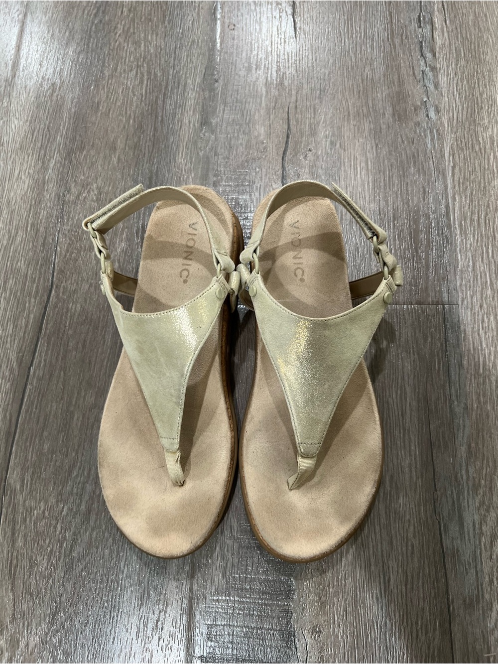 Vionic Women's Kirra II - Metallic Gold T-Strap Sandals